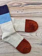 Load image into Gallery viewer, Japanese Luxury Winter Wool Pile Sole Block Colours Socks