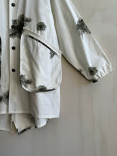 Load image into Gallery viewer, Latre Deadstock German Military Snow Camo Fishtail Jacket