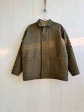 Load image into Gallery viewer, Latre upcycled US military wool blanket coat with M65 quilted lining