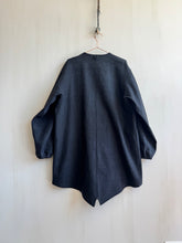 Load image into Gallery viewer, Latre's Overdyed Black Antique Linen & Hemp Fishtail Parka