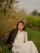 Load image into Gallery viewer, Latre's book