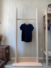 Load image into Gallery viewer, Latre 50's style short sleeves light weight jersey unisex tee