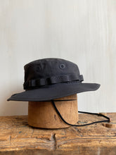 Load image into Gallery viewer, Deadstock U.S. Military Hot Weather Jungle Boonie Hat