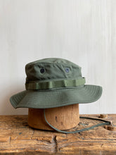Load image into Gallery viewer, Deadstock U.S. Military Hot Weather Jungle Boonie Hat