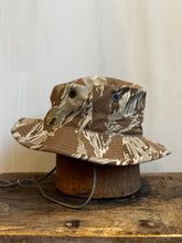 Load image into Gallery viewer, Deadstock U.S. Military Hot Weather Jungle Boonie Hat
