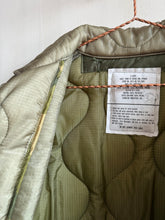 Load image into Gallery viewer, Latre Reworked Original Quilted Parka Liner Coat
