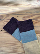 Load image into Gallery viewer, Japanese Luxury Winter Wool Pile Sole Block Colours Socks
