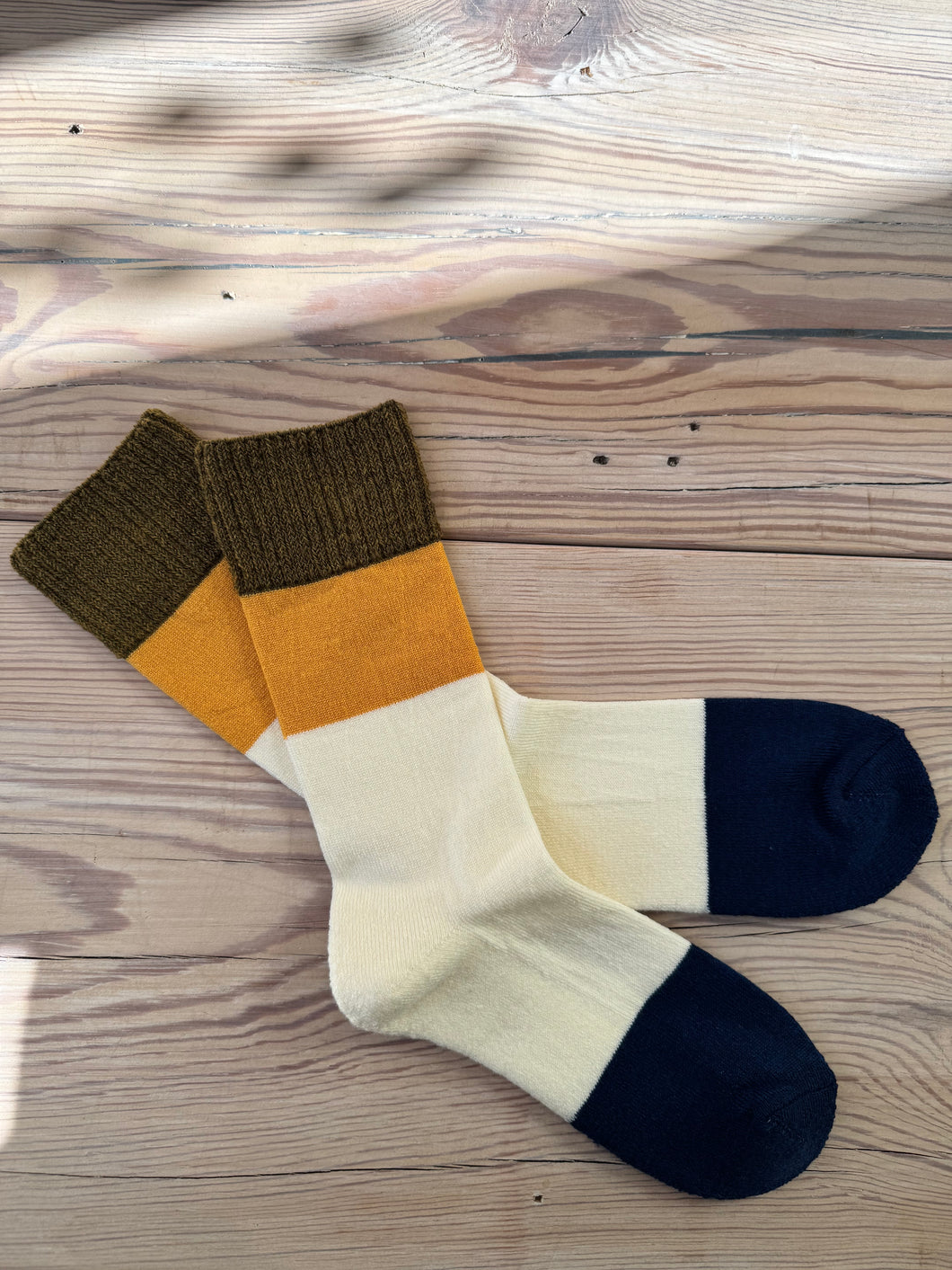 Japanese Luxury Winter Wool Pile Sole Block Colours Socks