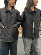 Load image into Gallery viewer, Latre 40&#39;s Deadstock Black Selvedge Lightweight Moleskin Chore Coat
