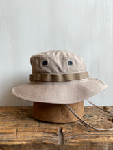Load image into Gallery viewer, Deadstock U.S. Military Hot Weather Jungle Boonie Hat

