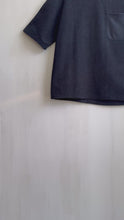 Load and play video in Gallery viewer, Latre terry hemp unisex flatlock one size tee

