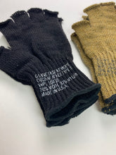 Load image into Gallery viewer, U.S. military fingerless gloves

